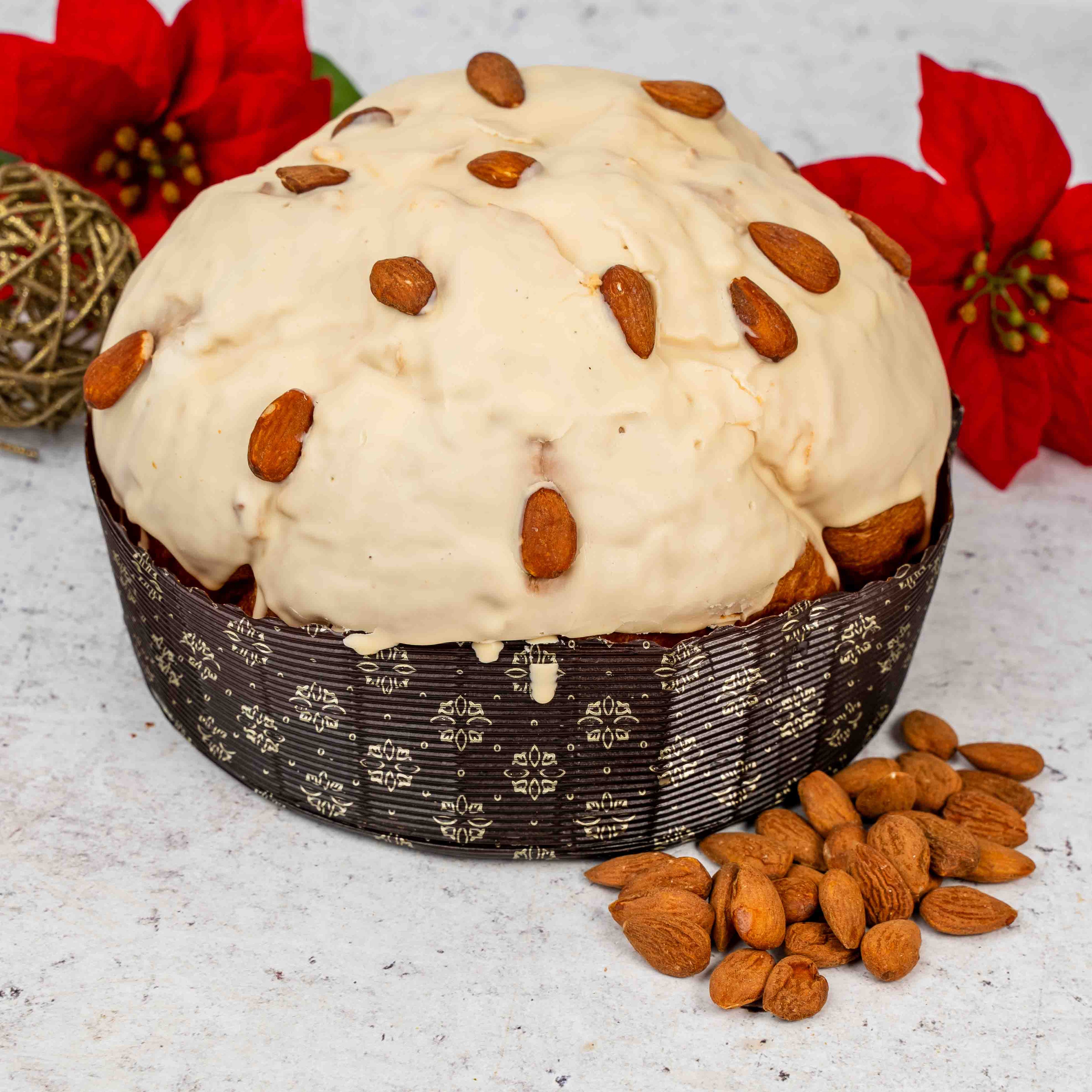 Panettone artigianale farcito alla mandorla 1,1 kg